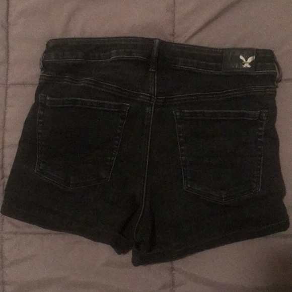 American eagle black super super stretch shorts - Picture 2 of 3